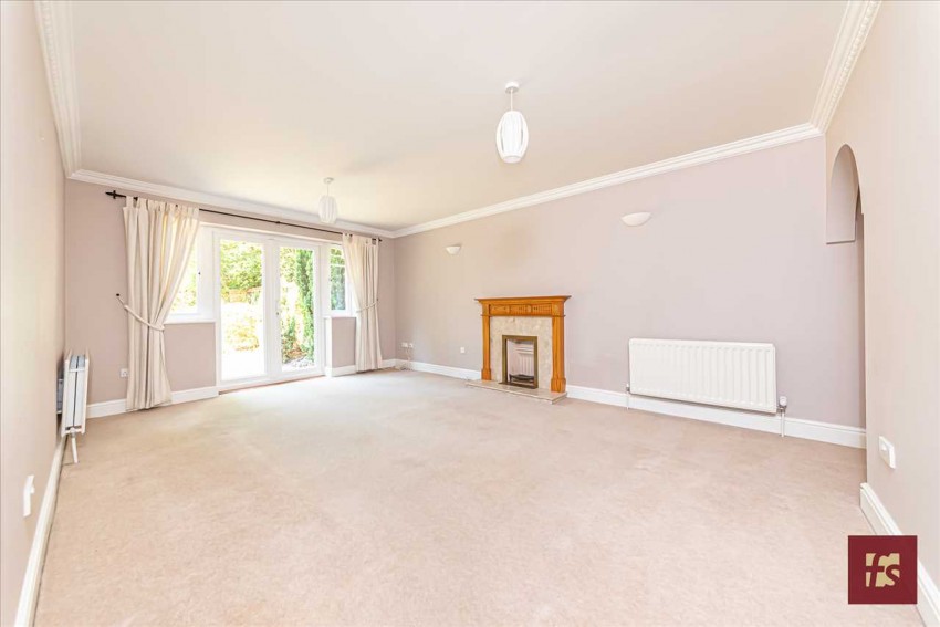 Images for Royal Oak Drive, Crowthorne