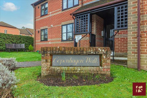 View Full Details for Copenhagen Walk, Crowthorne