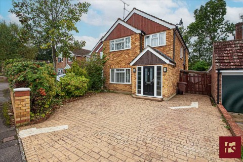 View Full Details for Larkswood Drive, Crowthorne